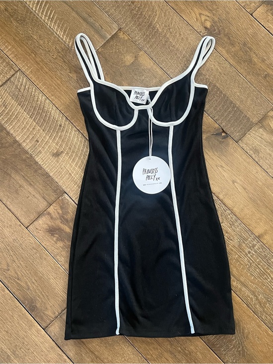 Princess Polly Dresses & Skirts - Princess Polly Black Mini Slip Dress with White Contrast Seams